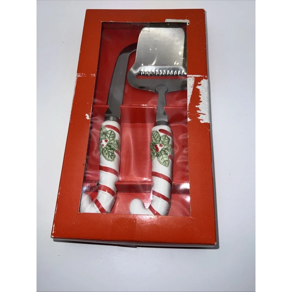Vintage Hand Painted Ceramic‎ Handled Cheese Cutting Christmas Set Of 2
